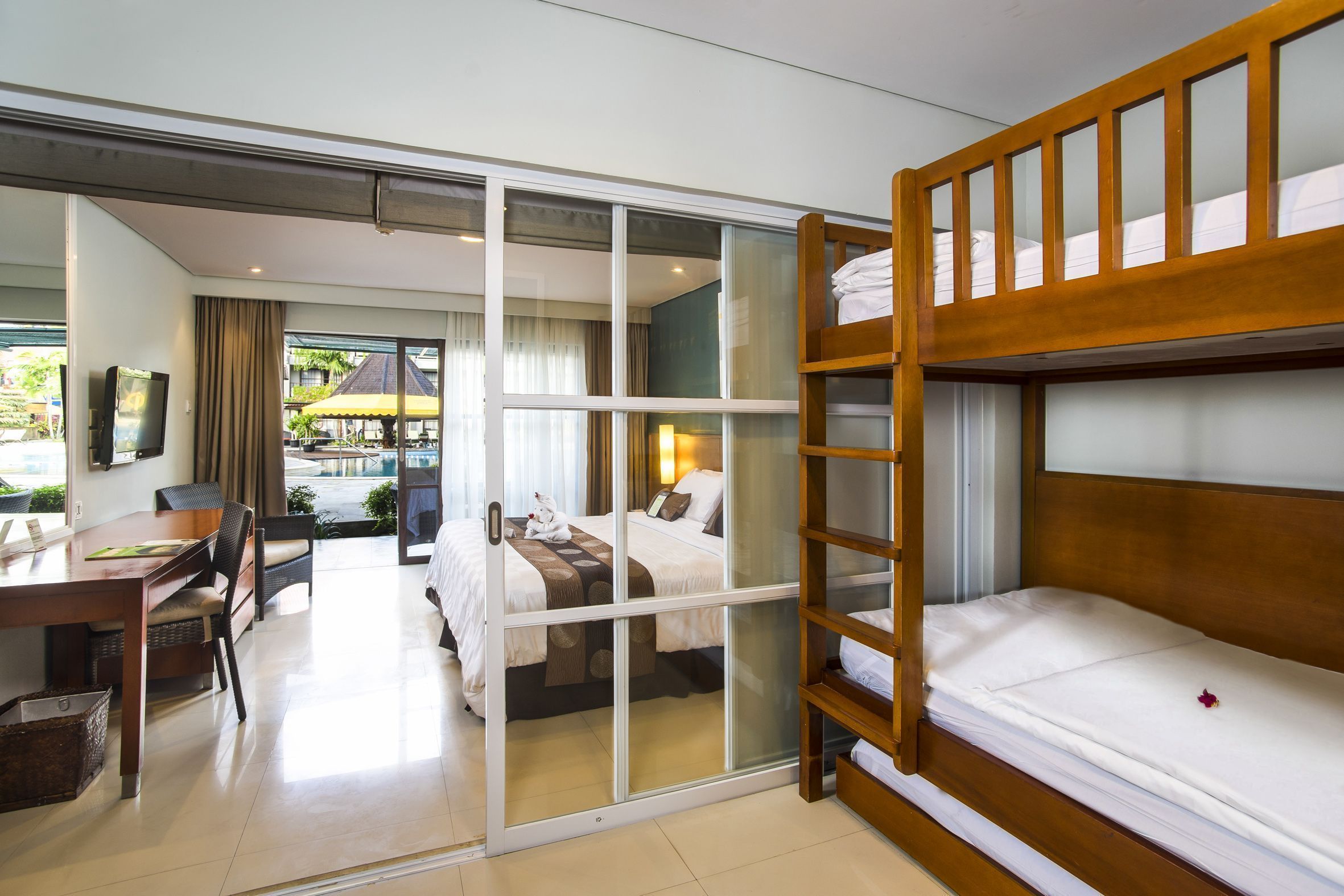 Paket Tour Bali Dengan Hotel Family Room